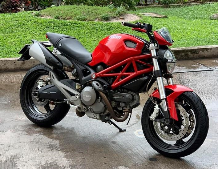 Xe Ducati Monster 795 2024: Giá bán mới nhất và thông tin chi tiết