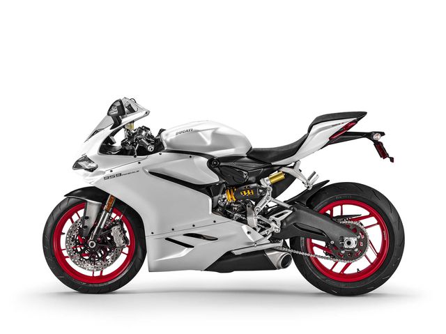 Ducati 959 cũ giá tốt nhất thị trường - Xe máy mạnh mẽ, vận hành mượt mà