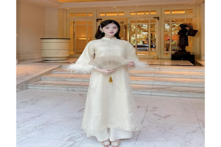Xu hướng áo dài suông hiện đại năm nay: Top mẫu thiết kế đơn giản mà sang.