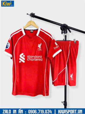 Áo liverpool mới nhất mùa này có gì đặc biệt? Khám phá ngay những mẫu thiết kế cực chất.